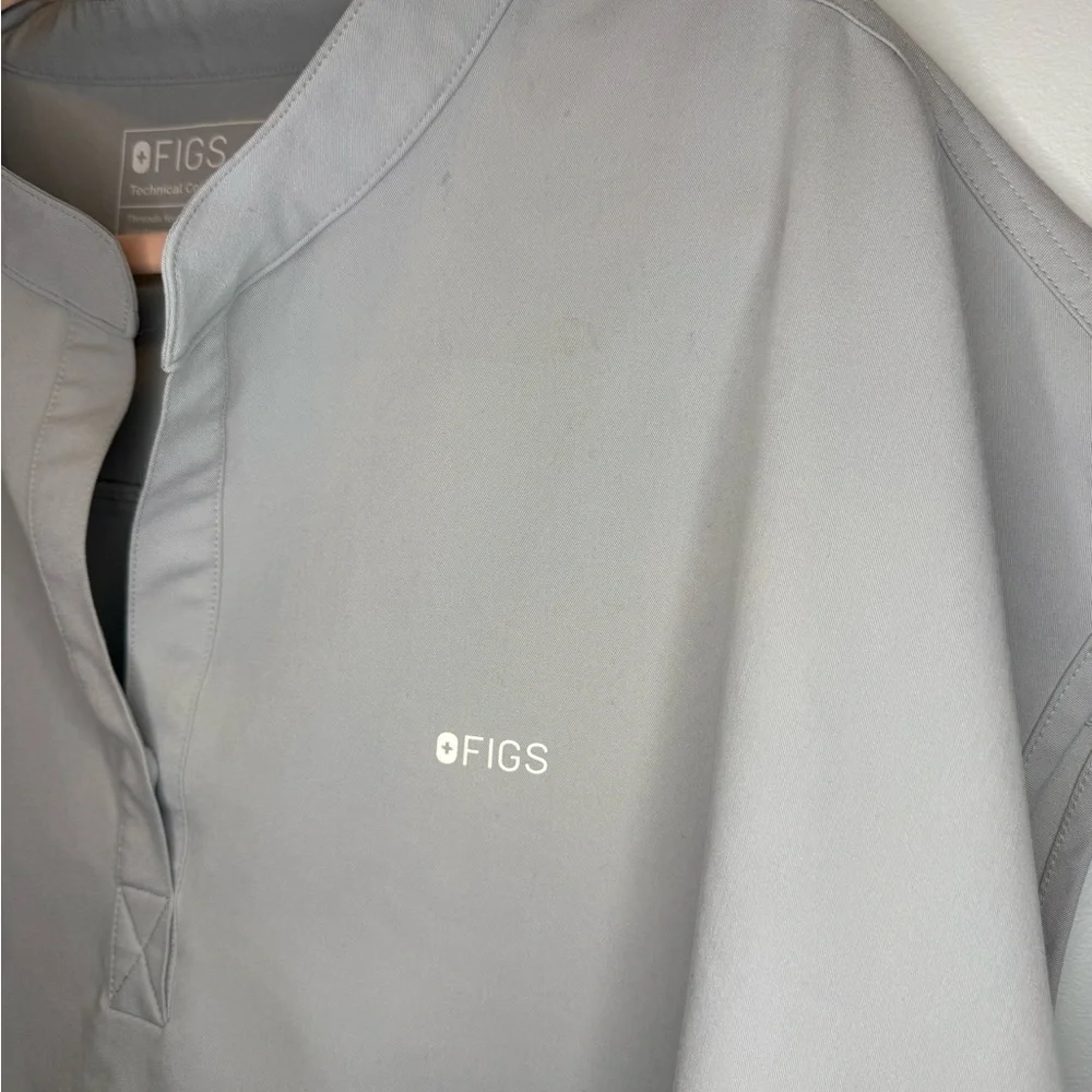 FIGS Light Gray Rafaela Oversized Scrub Top 6XL - Picture 7 of 7